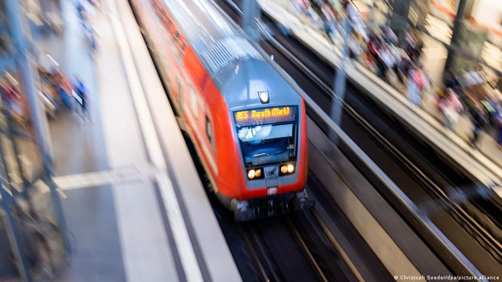 Jerman Luncurkan Tiket Transportasi Umum 49 Euro Tahun Depan