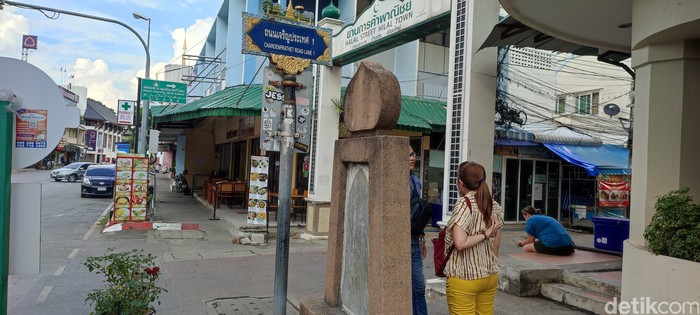 Khao Soy di Halal Street Hilal Town Chiang Mai