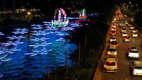 Kota Medellin mulai berhias dekorasi Natal.  