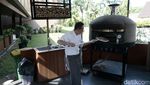 Cicipi & Lihat Langsung Pembuatan Pizza di Tempat yang Instagramable