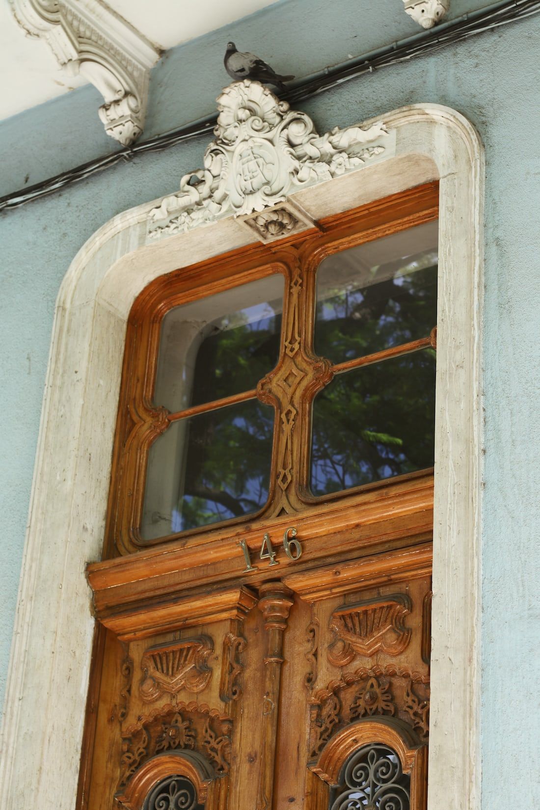 model pintu minimalis elegan