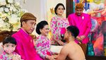 Potret Kaesang Pangarep Sungkem ke Jokowi-Iriana Sebelum Siraman