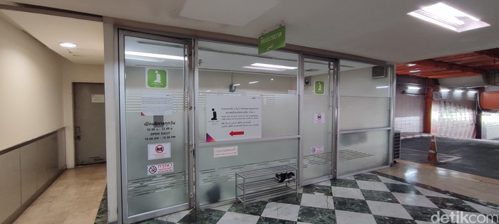 Musala di MBK Center Bangkok