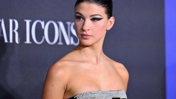 Aku selalu tertarik pada membuat sketsa dan desain dan juga aku senang menulis, kata Phoebe Gates beberapa waktu silam. Mungkin dia semakin serius dengan hobinya itu. Foto: Getty Images