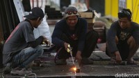 Progres revitalisasi ini terus dikebut.