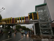 Potret Terkini JPO Matraman yang Bakal Rampung Akhir Desember