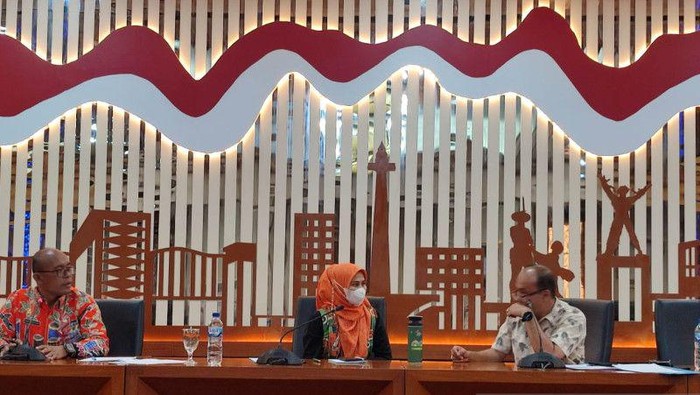 Rapat koordinasi persiapan Hari Bebas Kendaraan Bermotor (HBKB) di Ruang Pola, Kantor Wali Kota Jakarta Pusat, Jalan Tanah Abang I, Gambir, Kamis (8/12/2022). ANTARA/HO-Pemerintah Kota Jakarta Pusat.