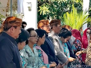 Deretan Menteri Jokowi yang Hadir di Siraman Kaesang Pangarep