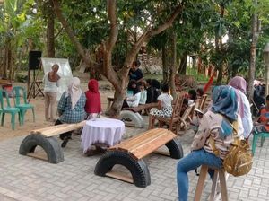 Sekolah Bahasa Kampung TKW : Dari Eks Pekerja Migran untuk Warga