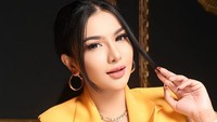 Dalam kesempatan itu, Siva Aprilia juga mengaku saat ini masih sendiri. (Foto: dok Instagram)