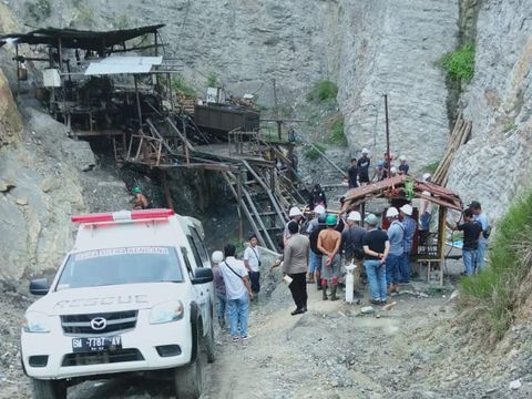 Tambang batu bara di Kota Sawahlunto, Sumbar, meledak. Ledakan di tambang batu bara itu terjadi saat 15 orang pekerja ada di dalam lubang. (dok Istimewa)