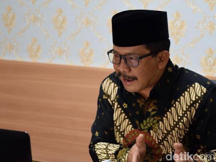 Wakil Ketua DPRD Kota Madiun Istiono