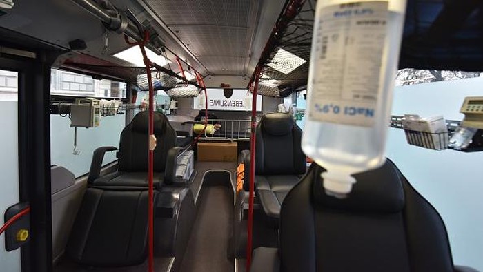 LVIV, UKRAINE - DECEMBER 8: A view of the equipped mobile hospital for the Medical Forces of the Armed Forces during its presentation in Lviv on December 8, 2022. It has three operating tables, five intensive care units, dentistry. The hospital may be several tens of kilometers away from the fighting zone. The hospital can simultaneously treat up to 10 wounded and stabilize more than 80 people per day. (Photo by Pavlo Palamarchuk/Anadolu Agency via Getty Images)