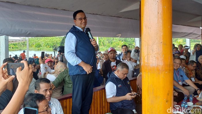 Anies Baswedan di Makassar.
