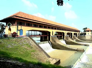 Bendungan Walahar Karawang, Tetap Kokoh di Usia Nyaris Seabad