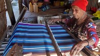 Tiap tahun event ini mampu mendatangkan 2.000-3.000 kunjungan wisatawan lokal dan nasional dengan nilai transaksi ekonomi yang cukup besar mencakup tingkat hunian kamar hotel, transaksi rumah makan, jasa transportasi hingga transaksi penjualan kain tenun. Pemerintah Kota (Pemkot) Baubau mendukung pengembangan kampung tenun, di mana masuk dalam lima Limbo wisata yang dikembangkan.