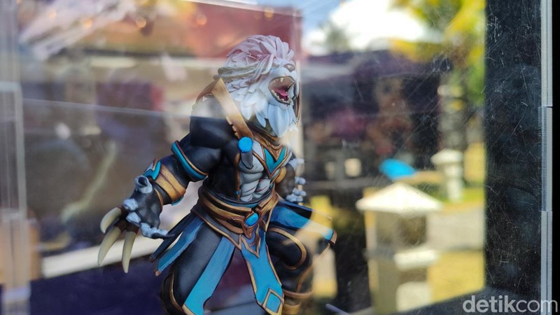 Indonesia Esports Summit 2022, tak hanya menampilkan kejuaraan IESF Bali 2022. Tapi juga menyuguhkan hiburan lain, seperti hadirnya booth Battle of Guardian.