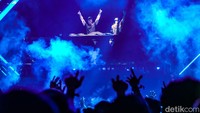 Hardwell menjadi penampil ke-4 di panggung Garuda Land Djakarta Warehouse Project (DWP) 2022 di JIExpo Kemayoran, Jakarta Pusat, Jumat (9/12/2022). Foto: Andhika Prasetia/ detikcom