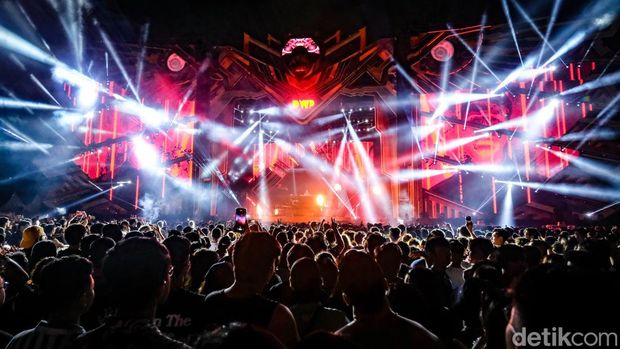 Hardwell di DWP 2022