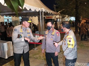 Pantau Puro Mangkunegaran, Kapolri Cek Metal Detector-Parkiran
