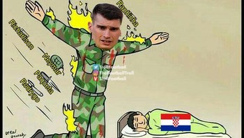 Pujian juga datang untuk kiper Kroasia, Dominik Livakovik. Dia membendung penalti Brasil dengan gemilang. Livakovic jadi trending topic Twitter dengan 141 ribu tweet. Foto: (Twitter)