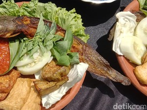 Warung Pecel Lele Ndeso Hits, Ini 5 Rekomendasi Pecel Lele Enak di Jakarta