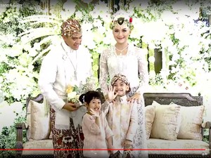 Gemas! Jan Ethes dan Sedah Mirah Antar Cincin Pernikahan Kaesang-Erina
