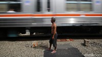 Pemerintah dalam paparan capaian kinerja tiga tahun Kabinet Indonesia Maju menyatakan per Maret 2022 angka kemiskinan turun menjadi 9,54 persen atau 26,16 juta orang dari sebelumnya 9,71 persen.