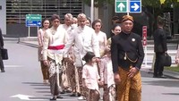 Senyum Chef Arnold hingga Irfan Hakim Datang ke Akad Nikah Kaesang-Erina Gudono