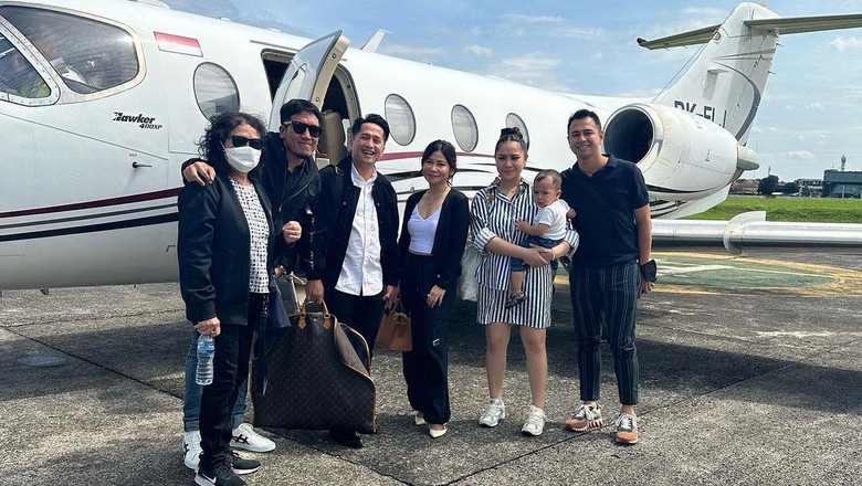 raffi ahmad Raffi Ahmad naik jet pribadi ke nikahan Kaesang.