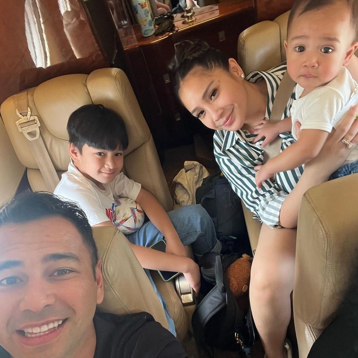 Raffi Ahmad naik jet pribadi ke nikahan Kaesang.