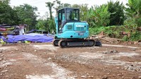 Pemerintah memastikan rehabilitasi dan rekonstruksi berbagai bangunan fasilitas sosial (fasos) dan umum (fasum) terdampak gempa, seperti sekolah, masjid, rumah sakit, dan puskesmas mulai dikerjakan bersamaan dengan penanganan tahap tanggap darurat.