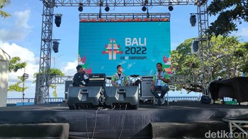 Tak hanya itu saja, adapula Water Stage. Tempat ini dipakai sebagai tempat sesi Media Talk dan beberapa hiburan. Foto: (Panji Saputro/detikINET).