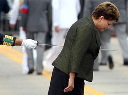 10 Momen Foto yang Bikin Orang Bertanya Kok Bisa?