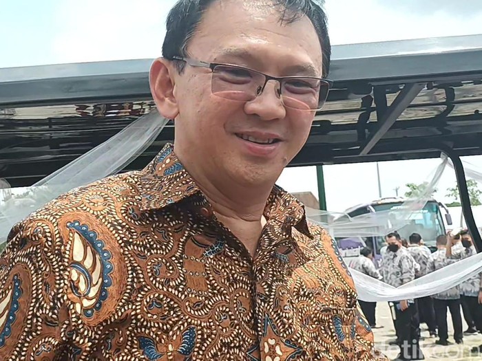 Basuki Tjahaja Purnama atau Ahok menghadiri tasyakuran pernikahan Kaesang-Erina di Puro Mangkunegaran Solo