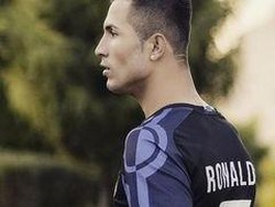 Foto Pekerja Bangunan Mirip Ronaldo yang Kebanjiran Job Hingga Ajakan Kencan