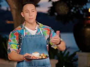 Kangen Kuliner Bali? Intip Resep Sate Lilit & Teh Bali ala Chef Yuda