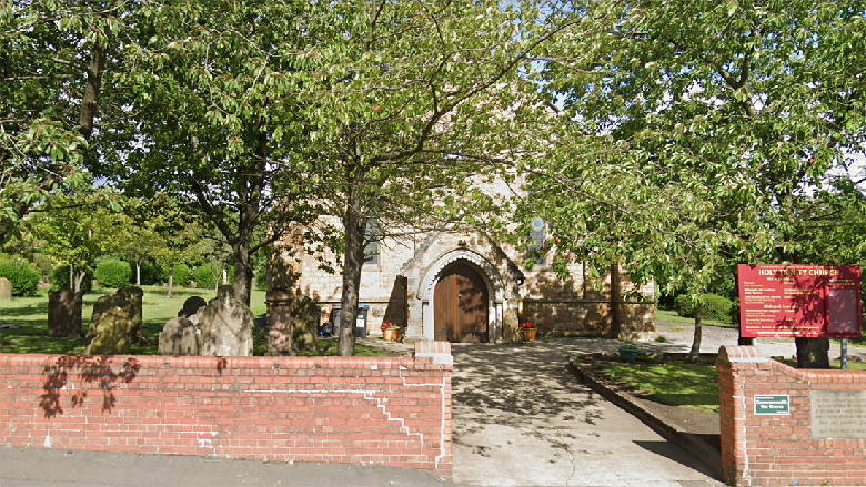 Holy Trinity Cemetery Pemakaman Holy Trinity di Inggris