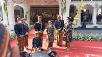 Momen Lucu Jan Ethes Ditunjuk Jokowi Jadi Jubir Nikahan Kaesang