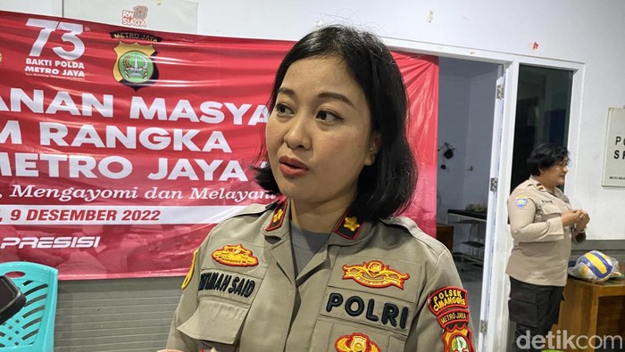 Polsek CImanggis mengimbau warga untuk memahami ciri radikalisme di lingkungan sekitarnya.