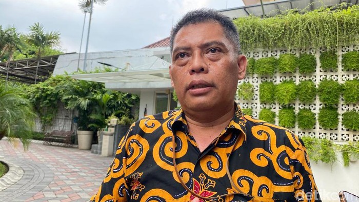 Kasatpol PP Pemkot Surabaya Eddy C