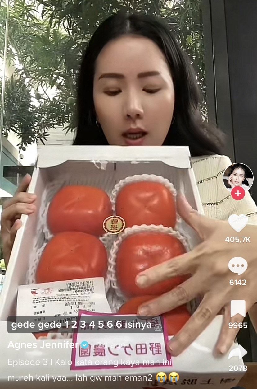 Kesemek Jepang Rp 2,5 Juta