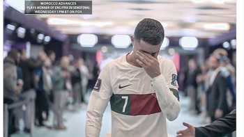 Foto Ronaldo menangis sepanjang lorong stadion ini tampaknya akan menjadi ikonik. Foto: Twitter