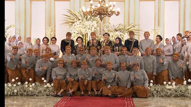 Menteri-menteri Jokowi di Tasyakuran Kaesang-Erina