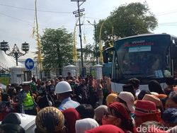 Tamu Tasyakuran Kaesang-Erina Berdatangan di Puro Mangkunegaran