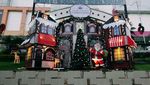 Pernak-pernik Natal Mulai Hiasan Pusat Perbelanjaan