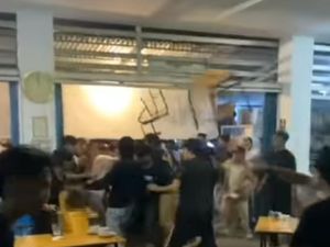 Nobar Maroko Vs Portugal Ricuh di Pontianak, Pendukung Saling Lempar Kursi