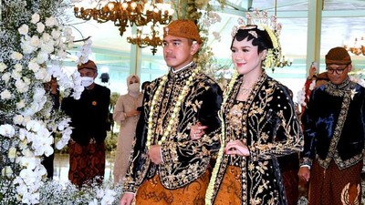 8 Gaya Erina Gudono Saat Ngunduh Mantu, Pakai Dodotan Hingga Kebaya Solo Putri
