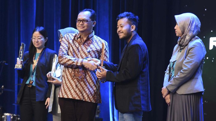 Gebyar IKMA 2022 digelar di Mall Kota Kasablanka, Jakarta Selatan. Pameran ini menampilan produk-produk puluhan industri kecil dan menangah (IKM).