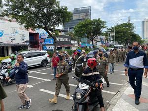 Ngototnya Satpol PP hingga Perlawanan Ortu Siswa SDN Pocin 1 Depok